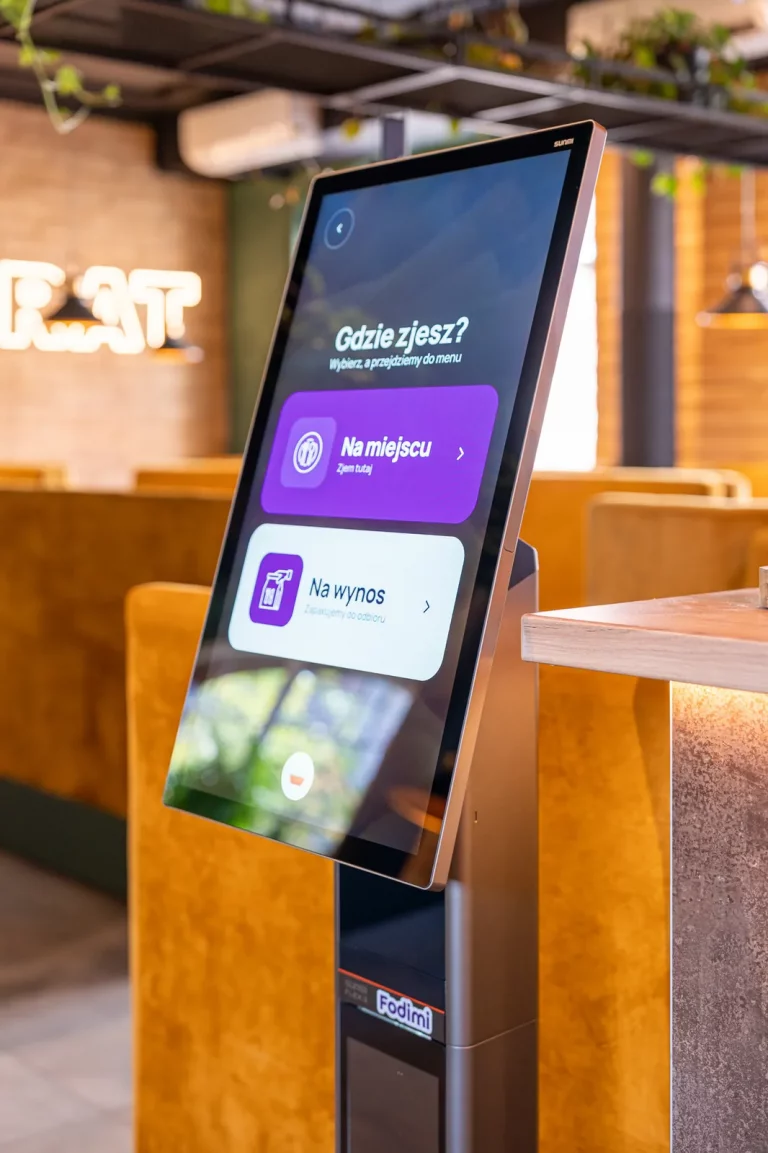Kiosk Fodimi – wybór zamówienia na miejscu lub na wynos